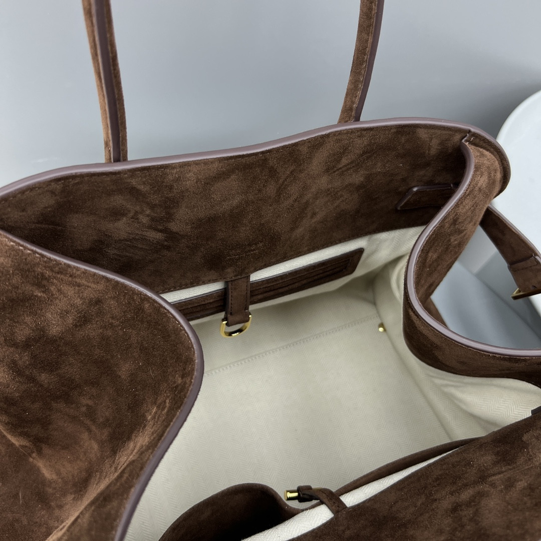 The R0w MARGAUX 15   38.5x16x30cm