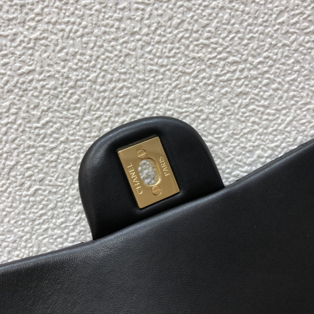 Ch**el MINI FLAP BAG 12 × 20 × 6 cm