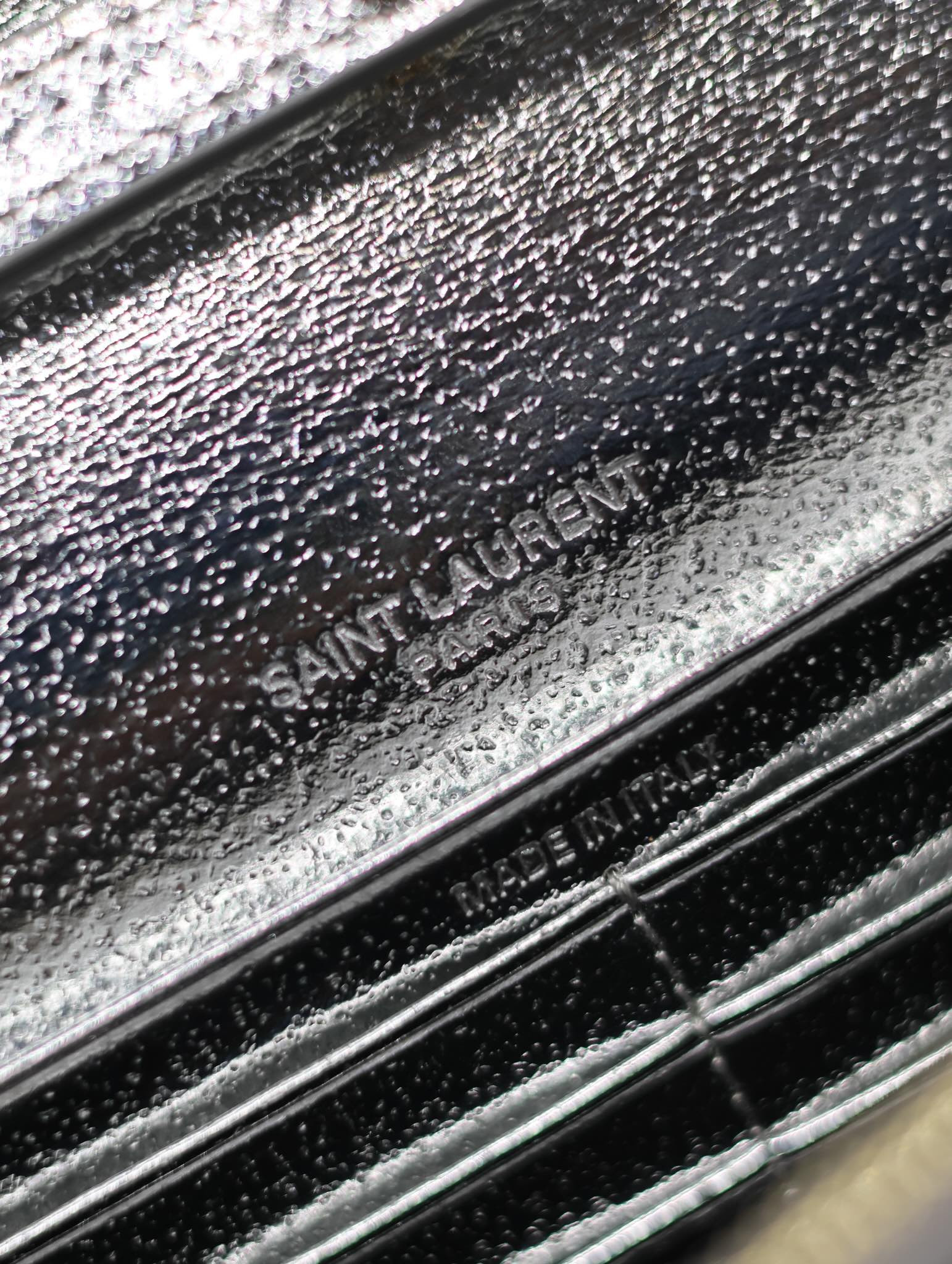 Y51 Cassandra Monogram Classic Chain Wallet  22.5 x 14 x 4cm