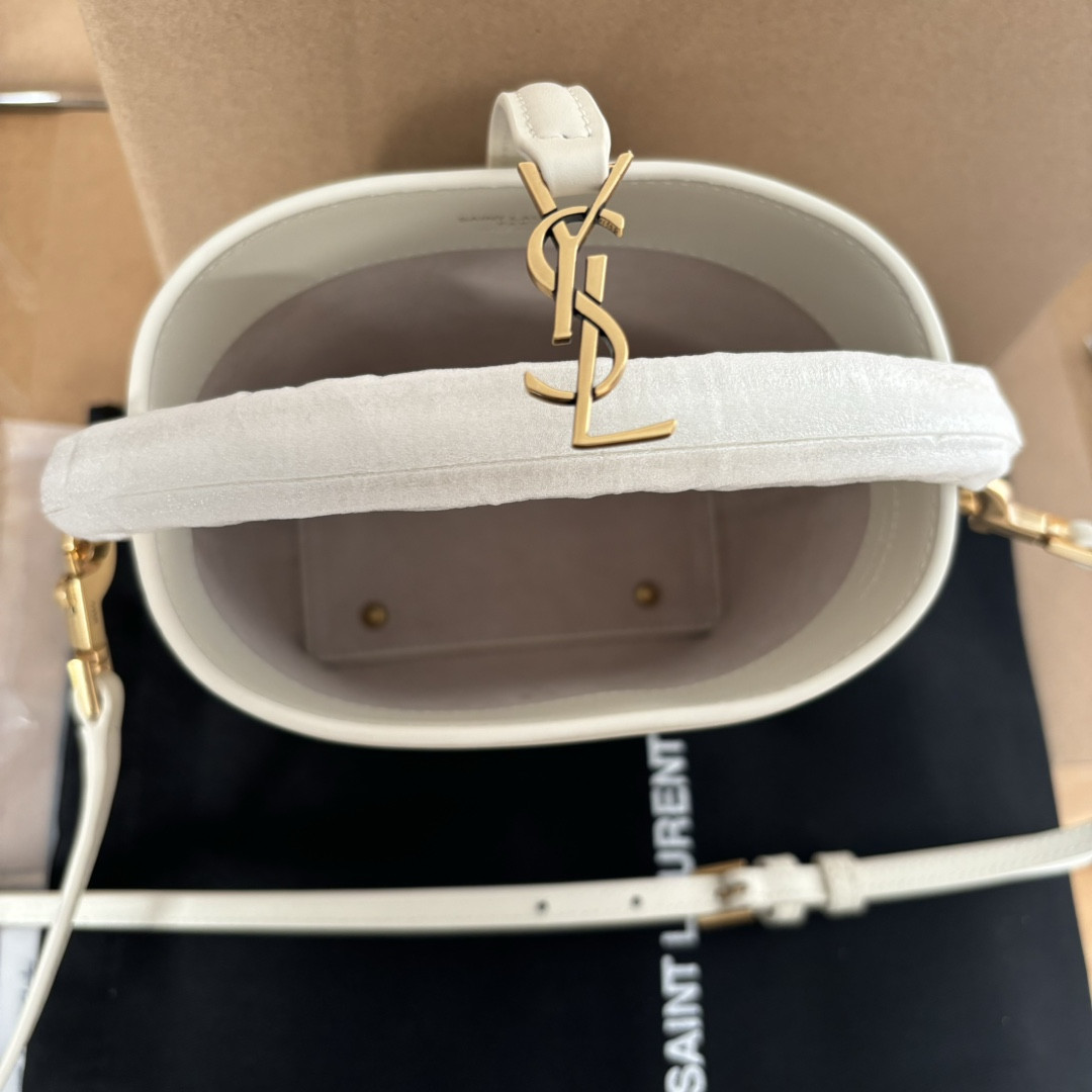 Y51 LE 37 Mini (Shiny Leather)  15x13x6cm