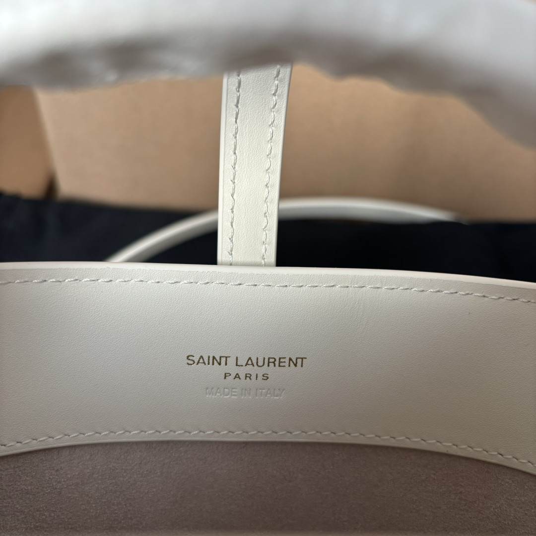 Y51 LE 37 Mini (Shiny Leather)  15x13x6cm