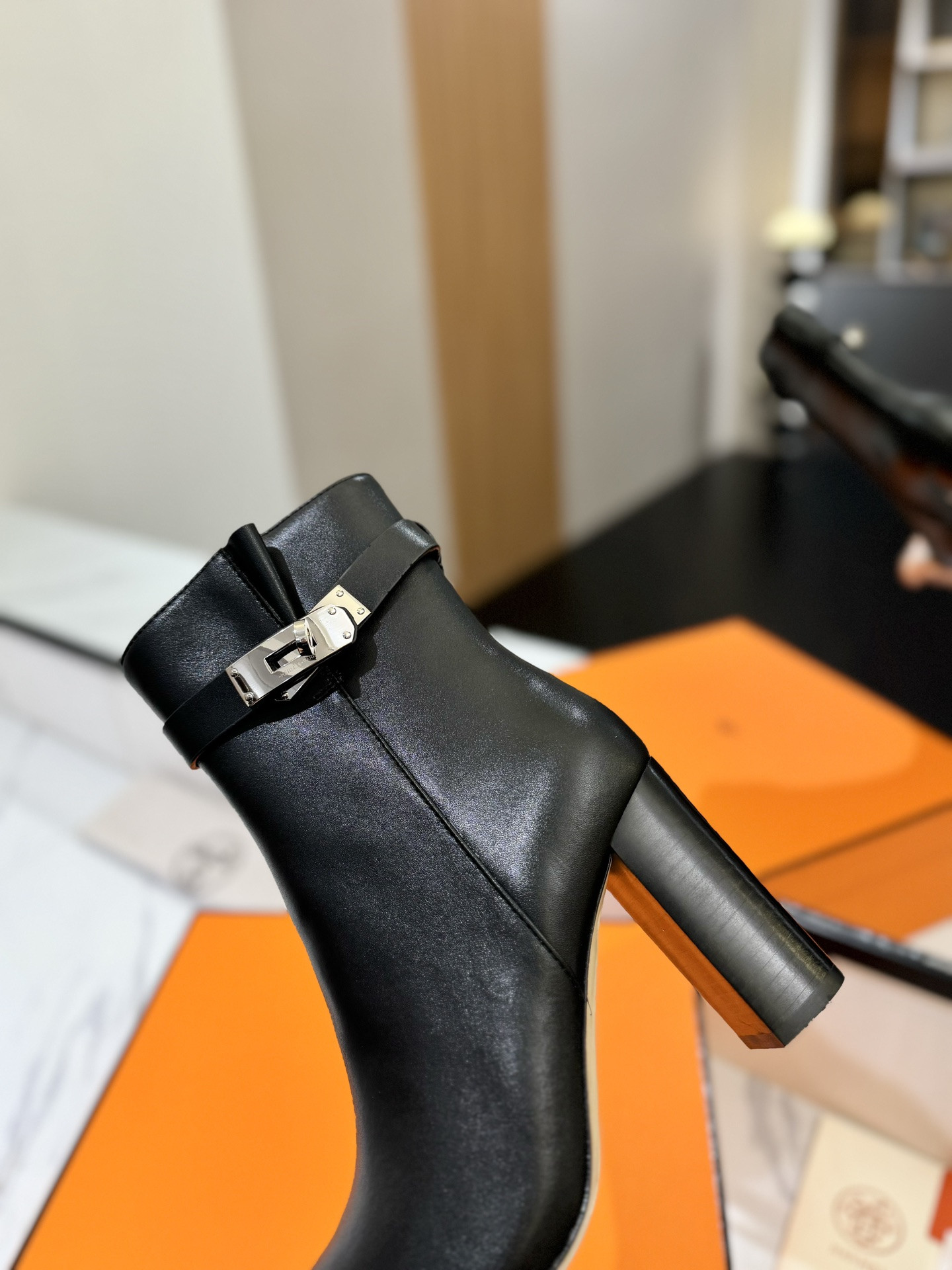 UA H**me5 Kelly Jumping Boots