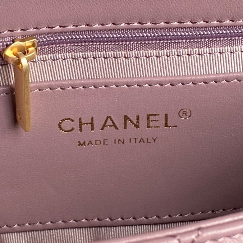 Ch**el FALL-WINTER 2024-25 SMALL FLAP BAG 13x21x7cm