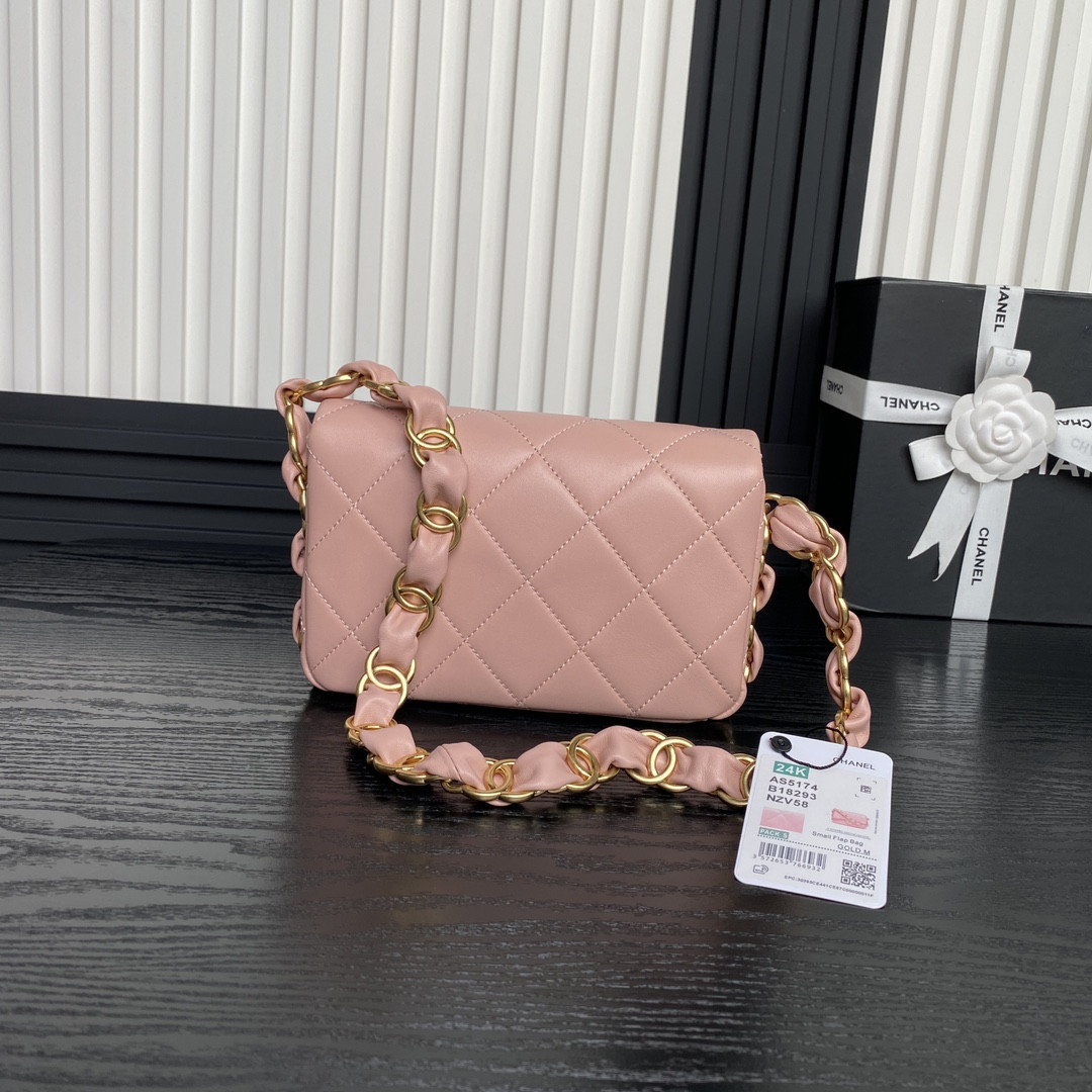 Ch**el FALL-WINTER 2024-25 SMALL FLAP BAG 13x21x7cm