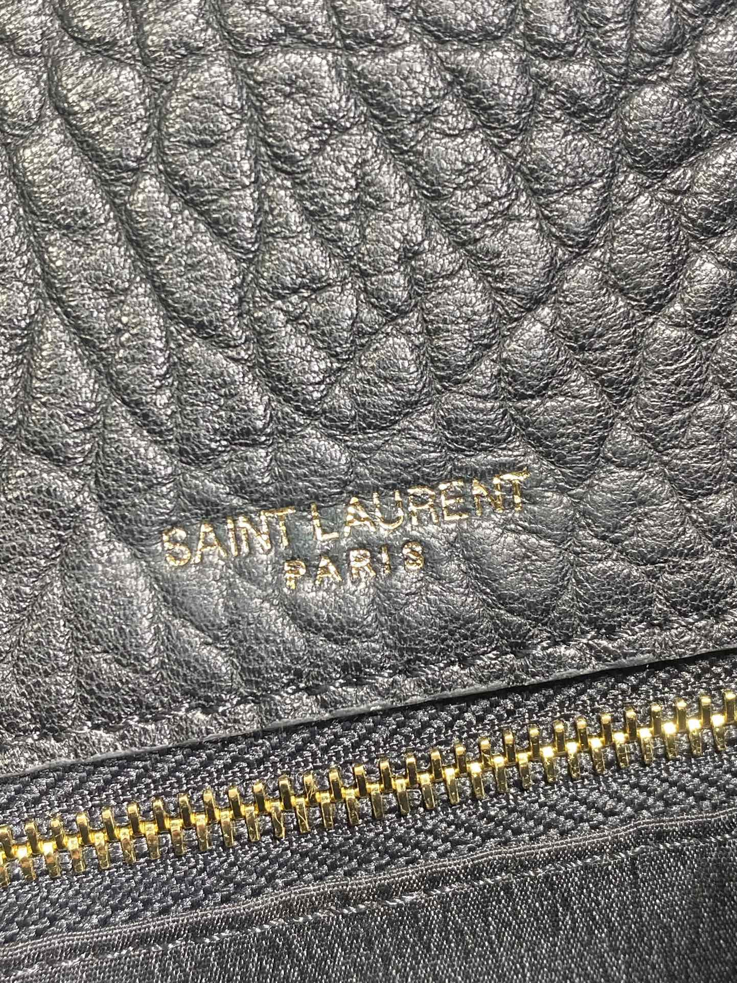 Y51 CASSANDRE large envelope pouch in lambskin 29.5x18x4.5cm