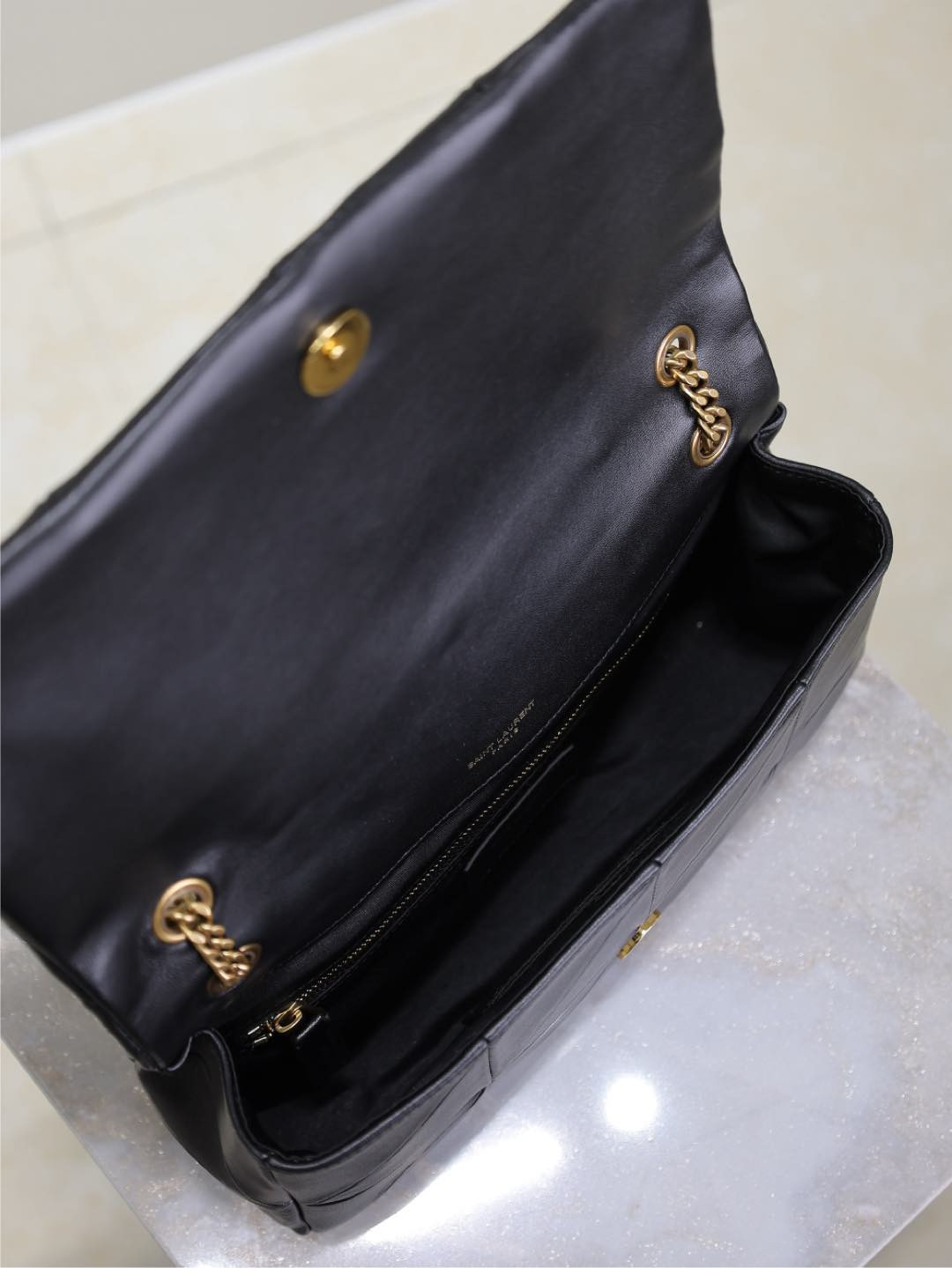 Y51 Jamie Medium  25x15x7.5cm