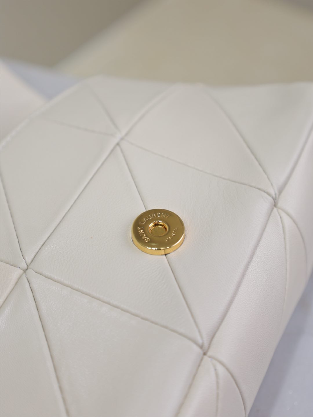 Y51 Jamie 20×12.5×6.5cm