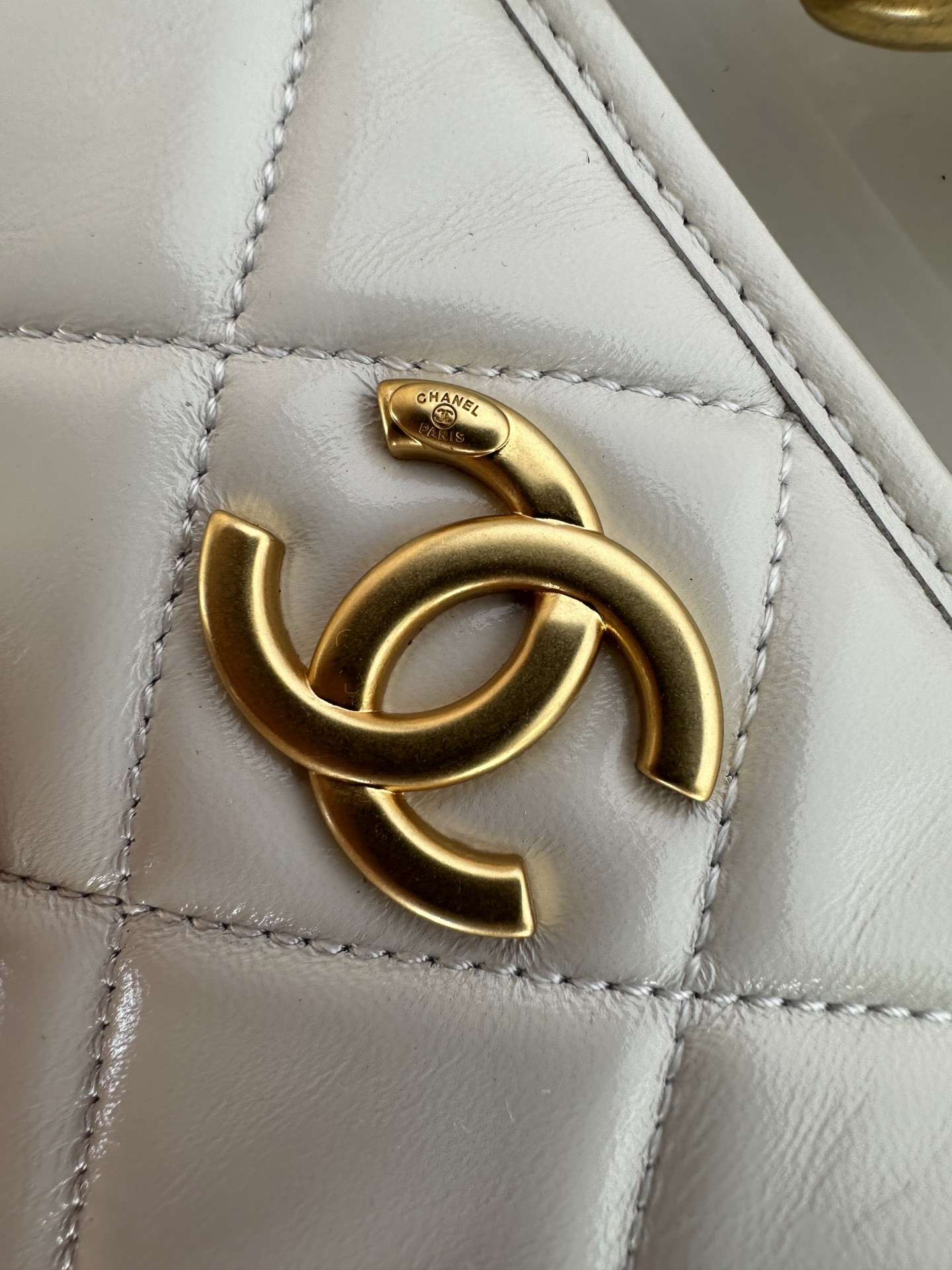 Ch**el Hobo Handbag 30×35×9cm