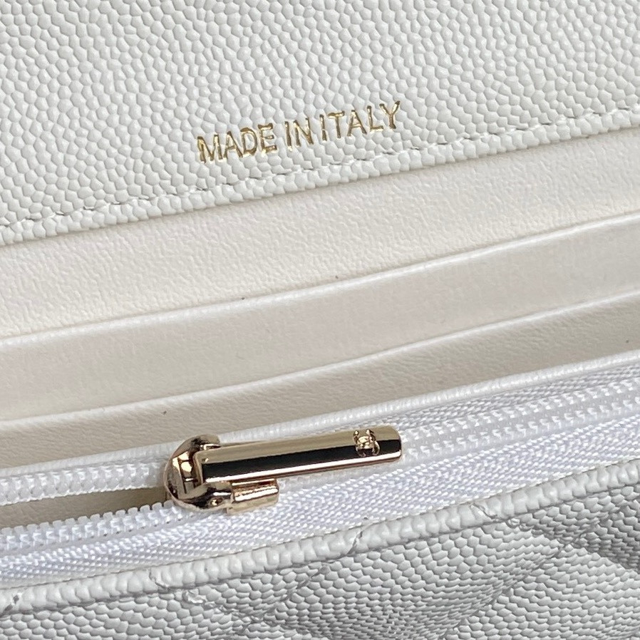 Ch**el 25C Bags 14×18×3cm