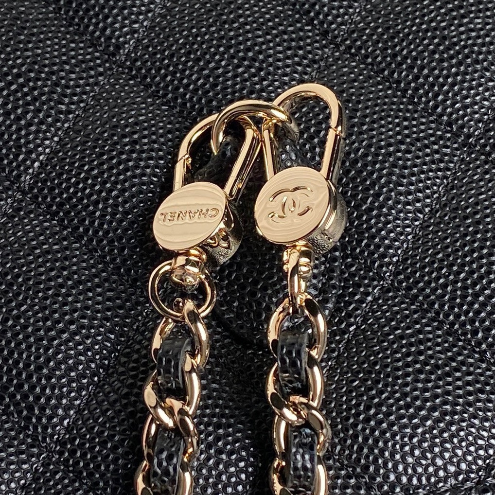 Ch**el 25C Bags 14×18×3cm