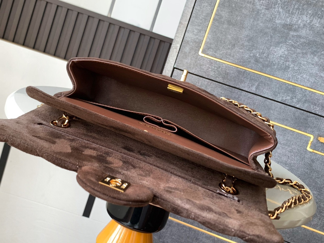 Ch**el CLASSIC 11.12 HANDBAG 25 15.5×25.5×6.5cm