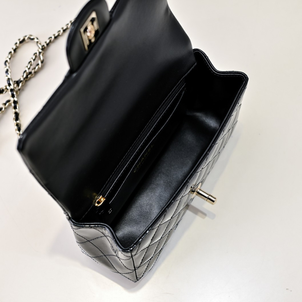 Ch**el Mini Classic Handbag With Top Handle 20x12x6cm
