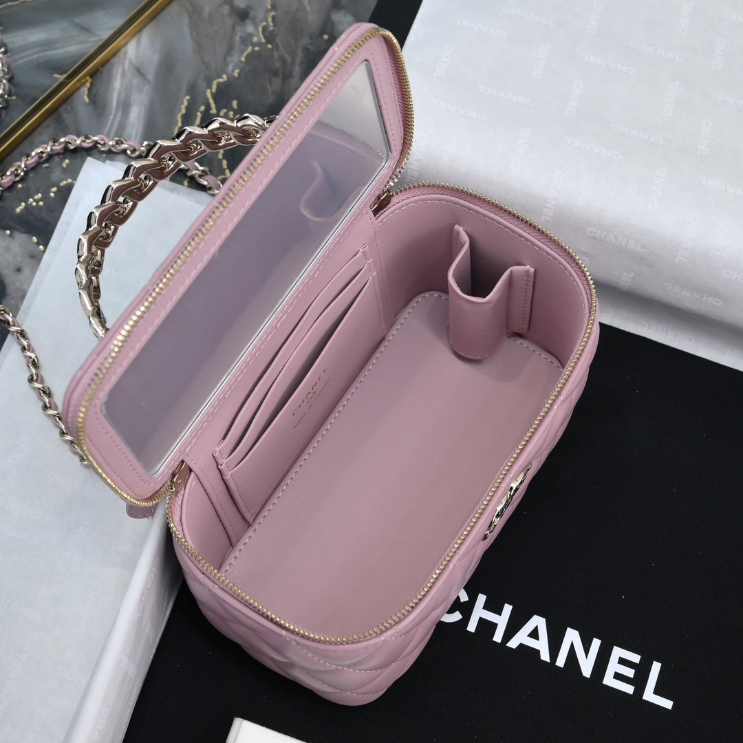 Ch**el Clutch With Chain 10x16x8cm