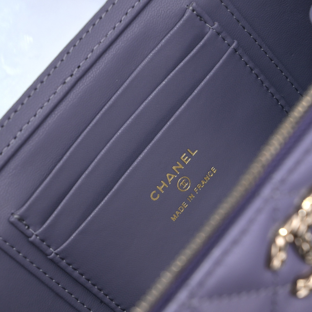 Ch**el Clutch With Chain 10x16x8cm