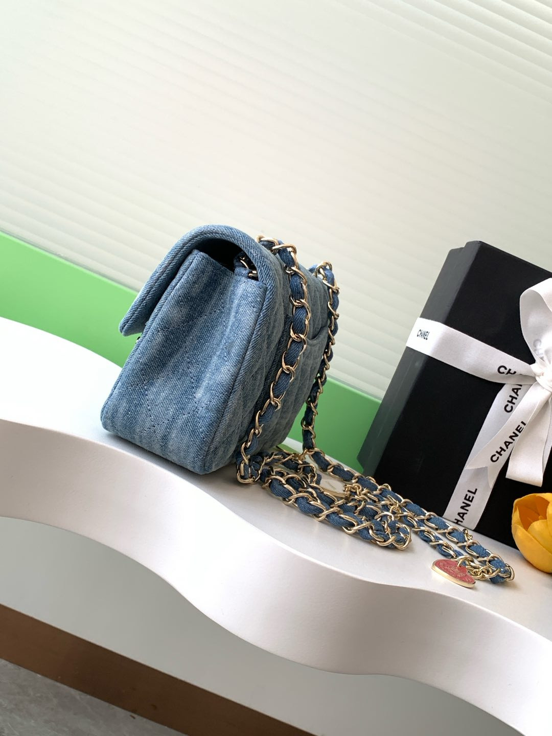 Ch**el Mini CF vintage 20cm