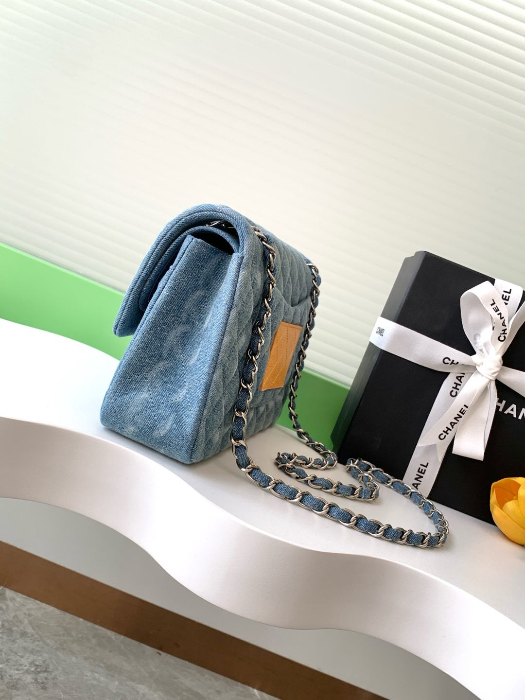 Ch**el Mini CF vintage 25cm