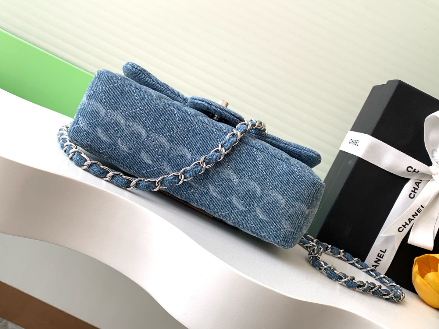 Ch**el Mini CF vintage 20cm