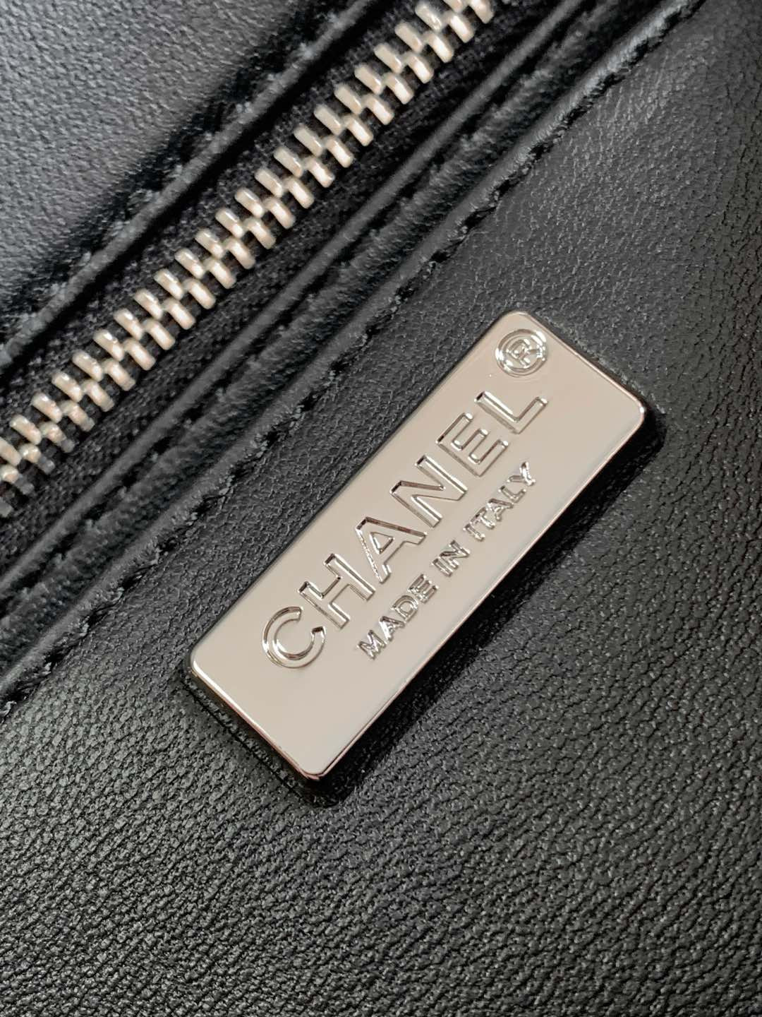 Ch**el  Flap Bag 14x22x7cm