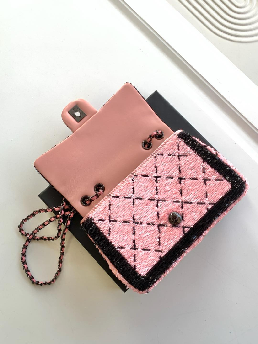 Ch**el Flap Bag 20cm