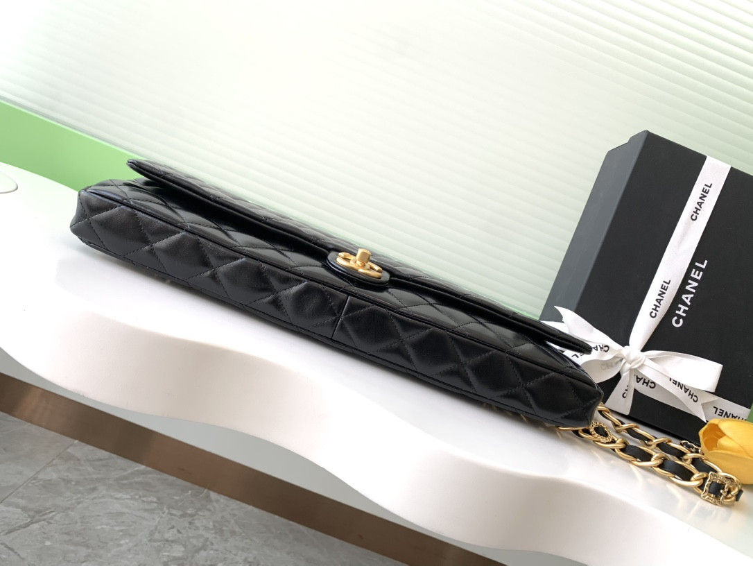 Ch**el Baguette Clutch 38x18x4cm