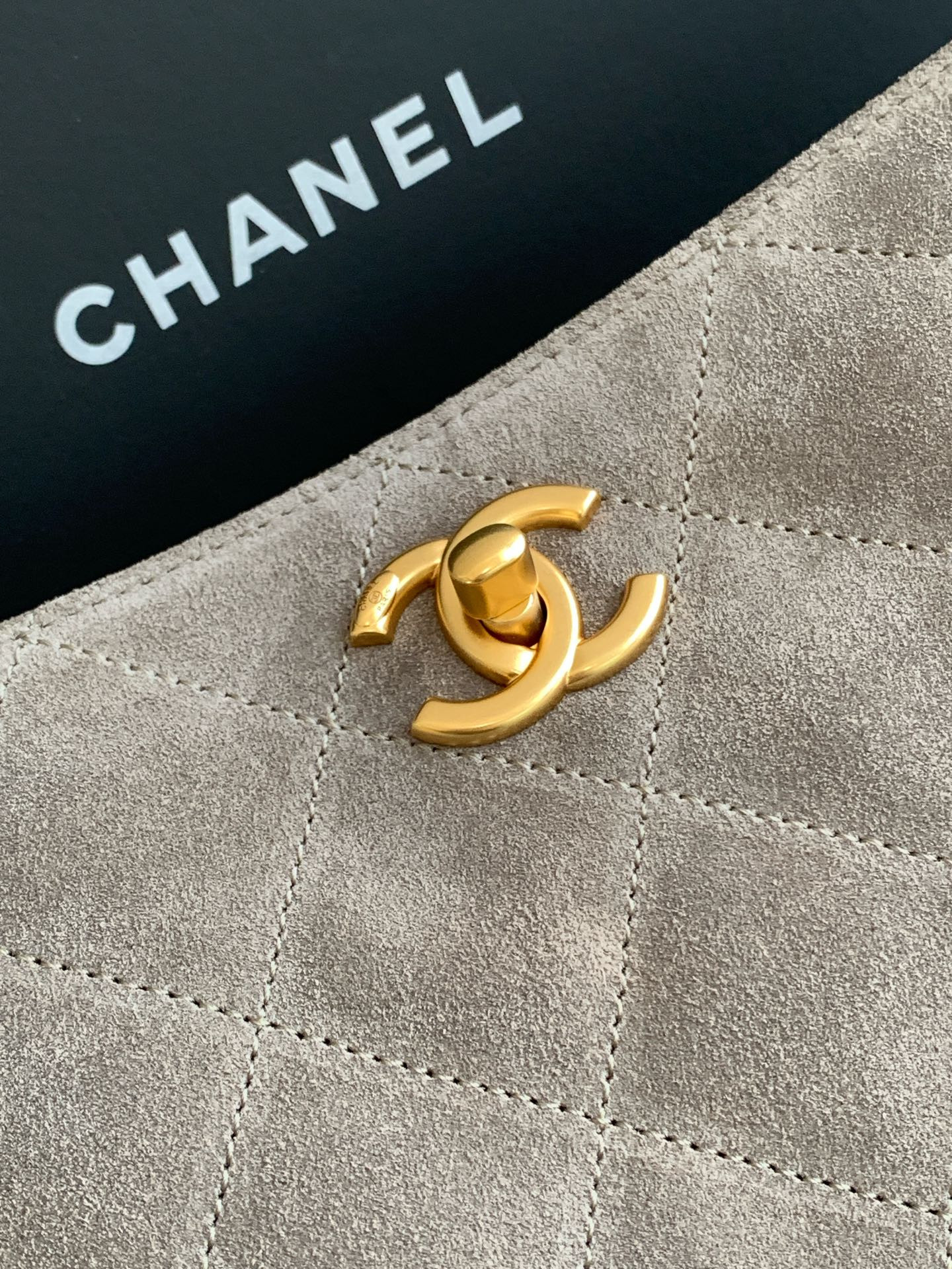 Ch**el shopping bag hobo 26x31x13cm