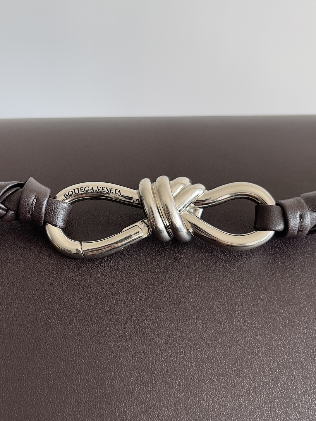 B0tt*ga Ven*ta Medium Andiamo Messenger 37x26x13cm