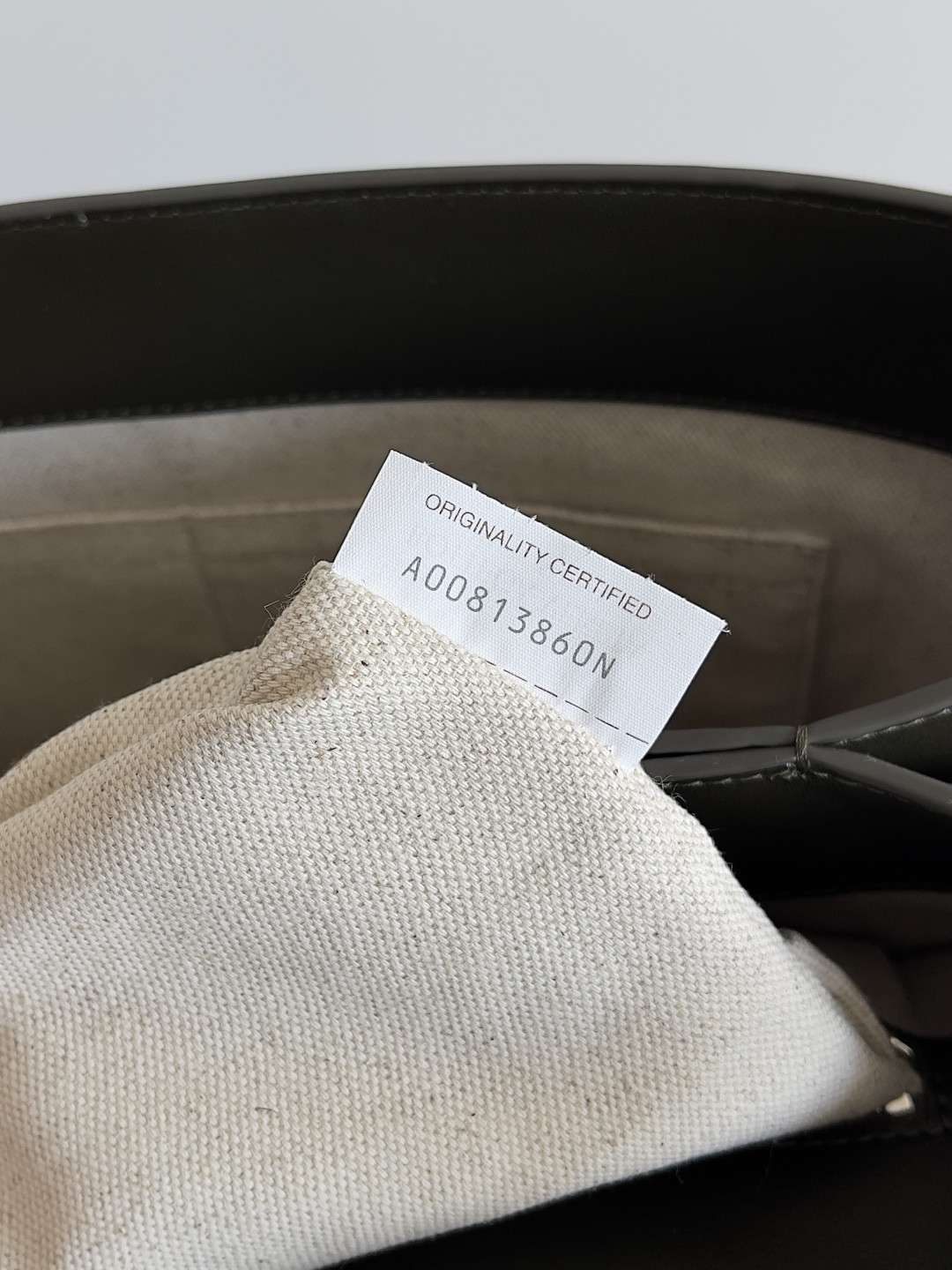 B0tt*ga Ven*ta Medium Andiamo Messenger 37x26x13cm