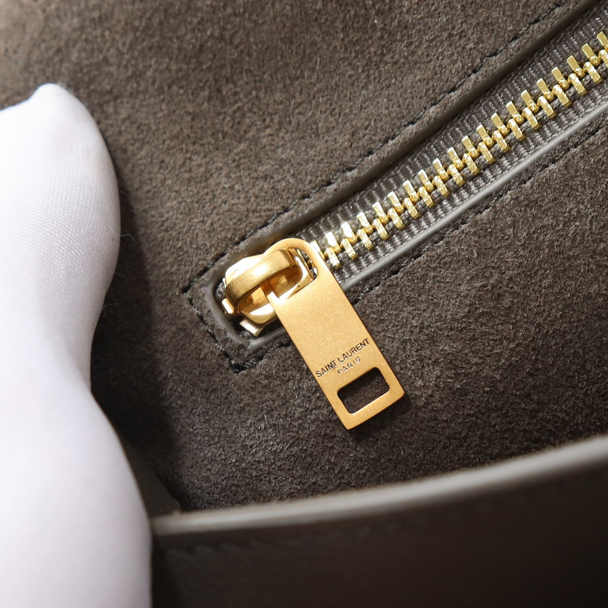 Y51 niki satchel in leather 21.5x16x9cm