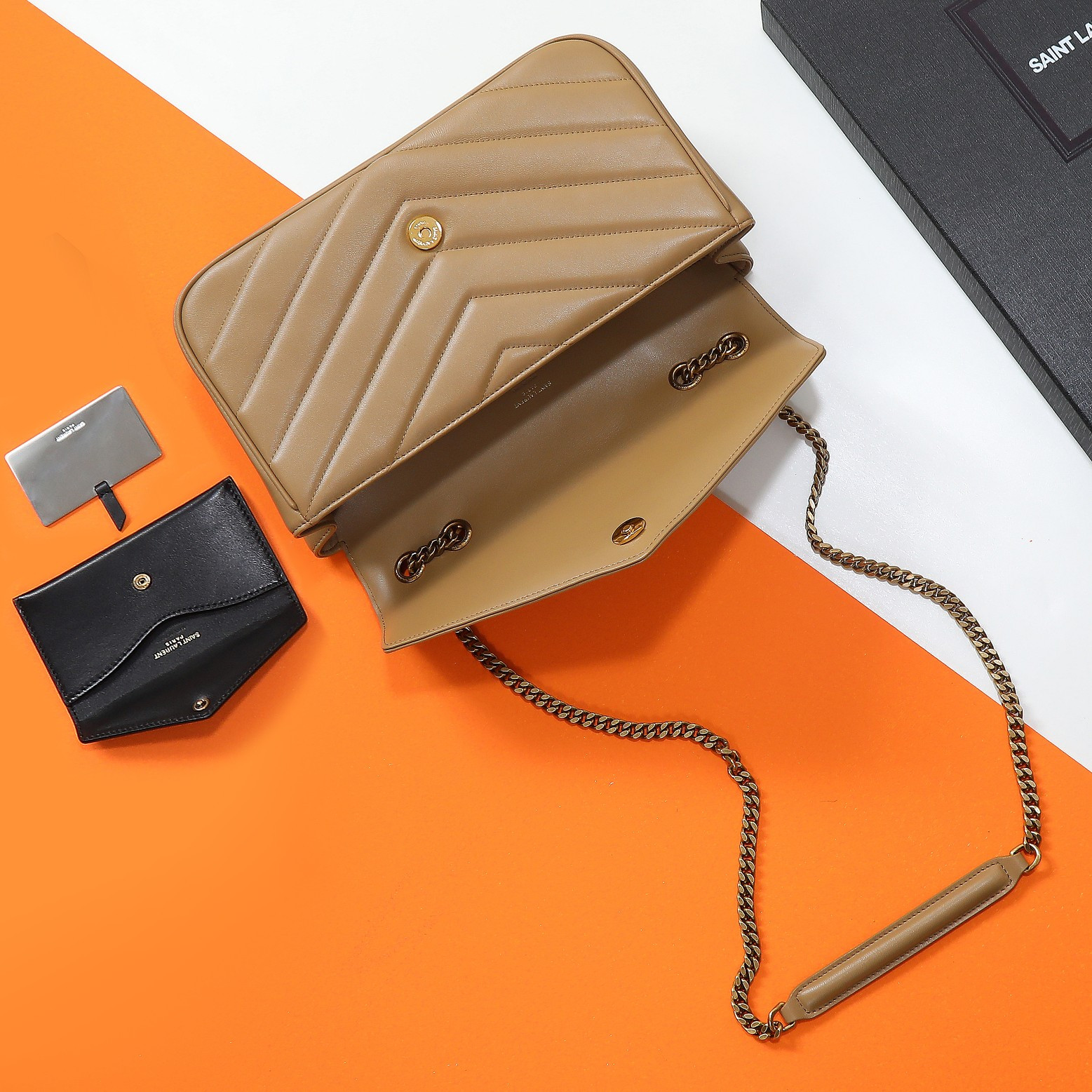 Y51 LOULOU medium in MATELASSÉ lambskin 29x17x8cm