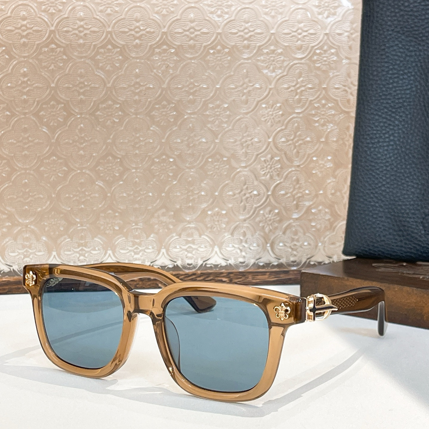 Ch*0me He**ts Glasses CH8298 53-21-150