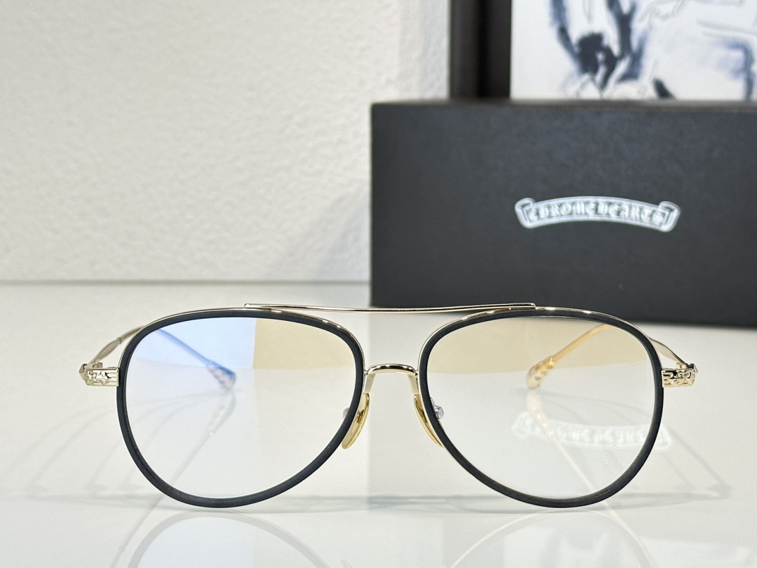 Ch*0me He**ts Glasses CH8118 56-16-148