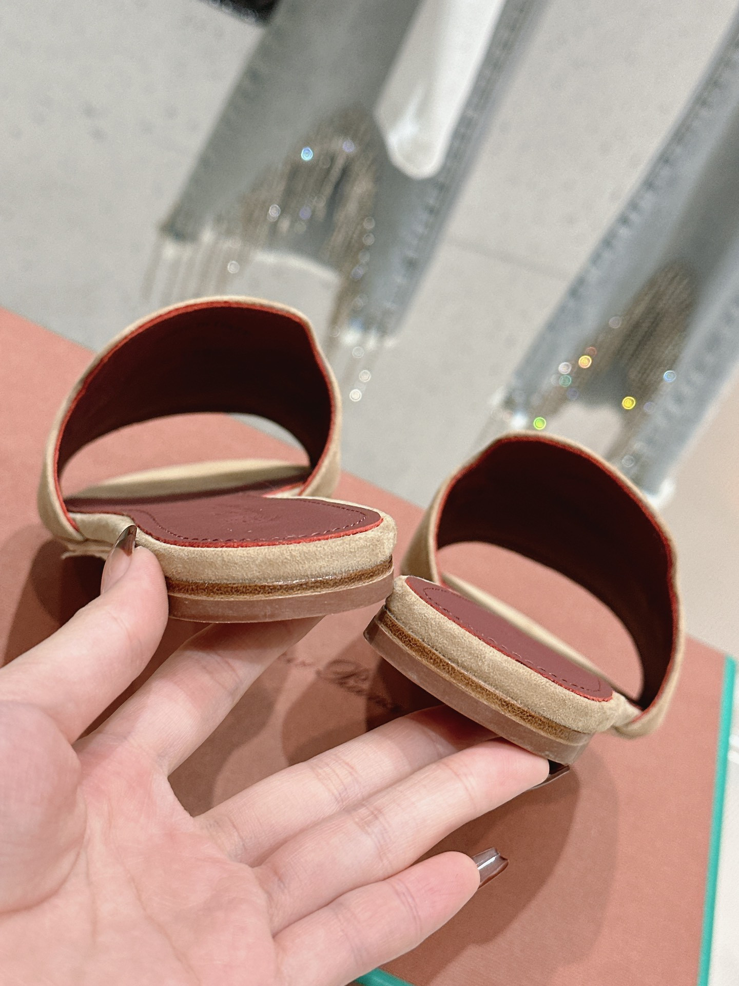 UA L0r0 P1ana Summer Charms Sandal