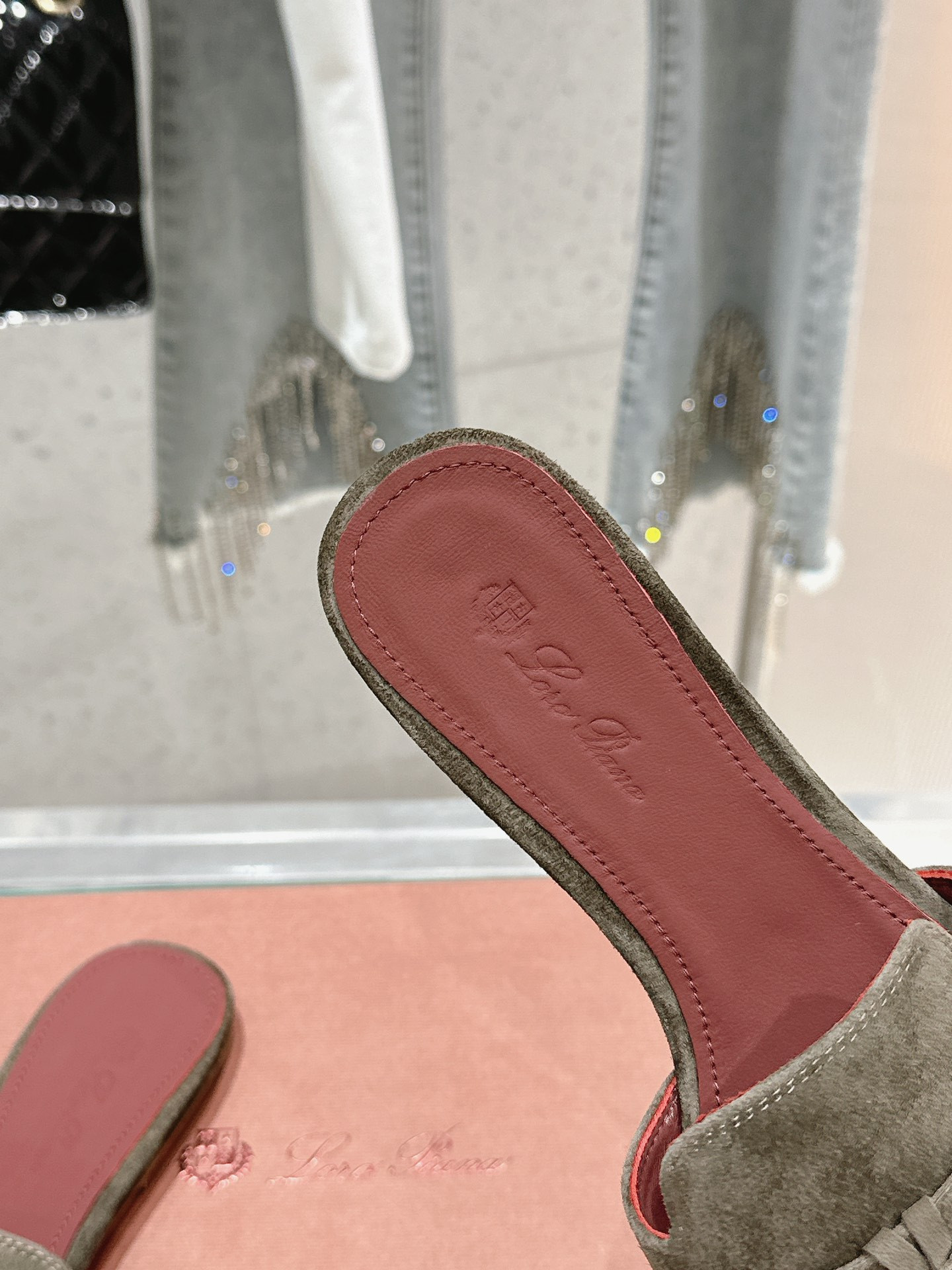 UA L0r0 P1ana Summer Charms Sandal