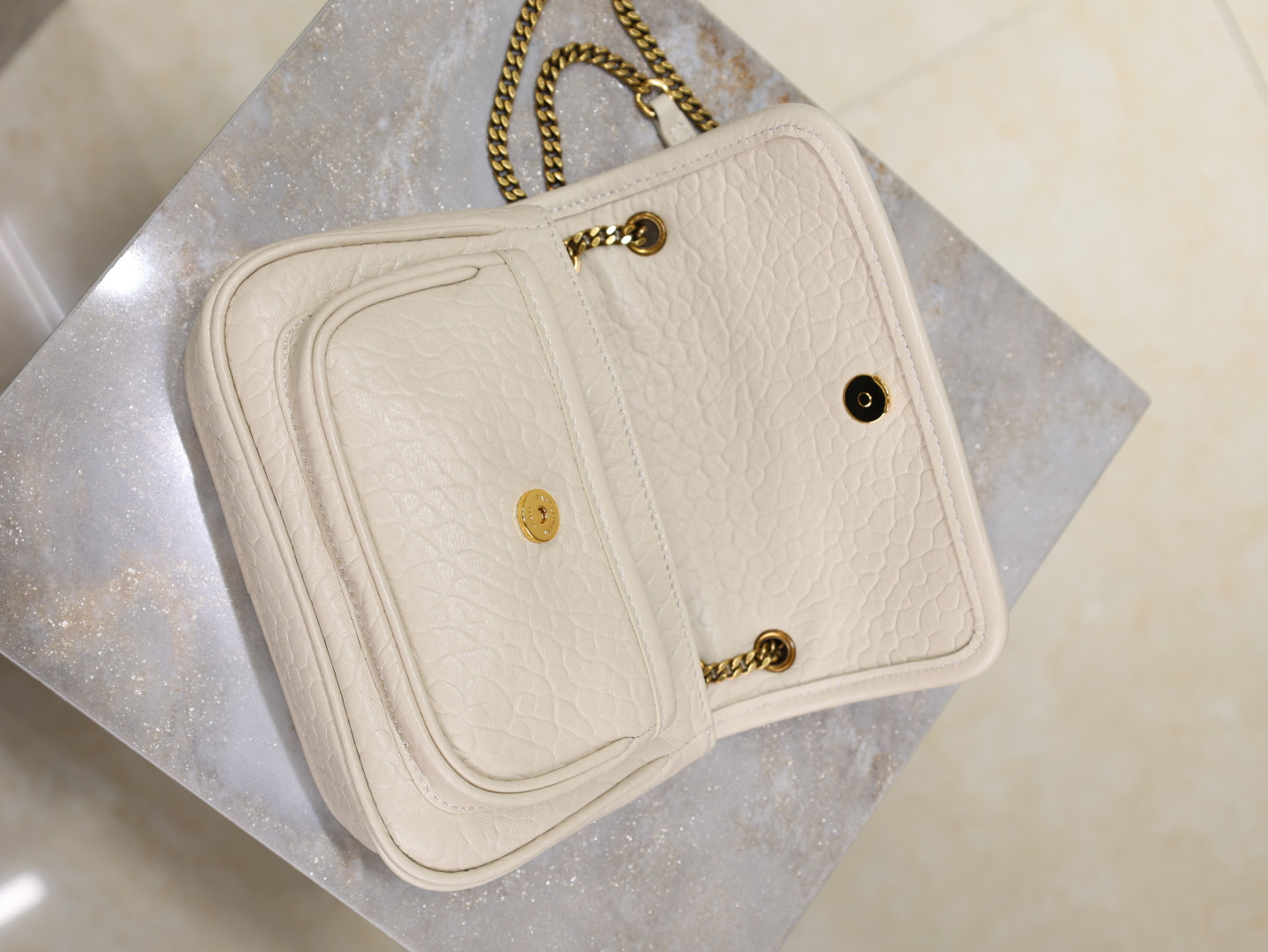 Y51 Niki Mini in grained lambskin 828736 12.5x18x5cm