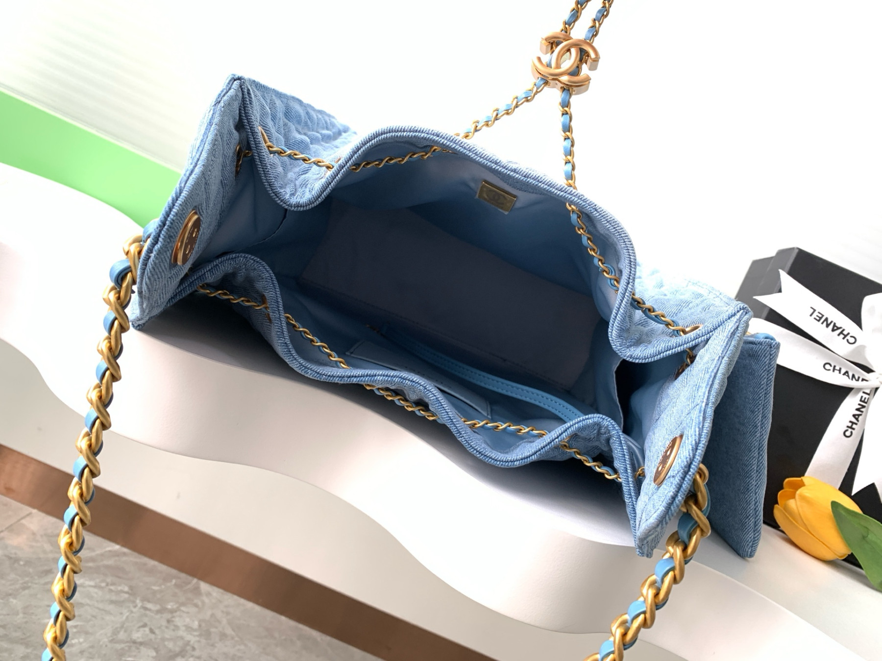 Ch**el 25C Bucket Hobo Bag AS5231 40x30x15cm