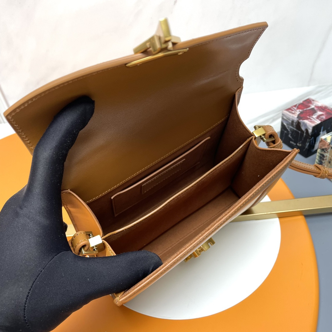 Y51 cassandra mini top handle bag 20x16x7.5cm