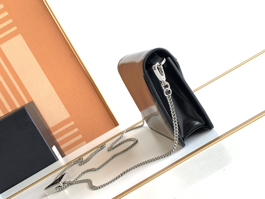 Pra*a Brushed Leather Shoulder Bag 17x 9.5x3.5cm