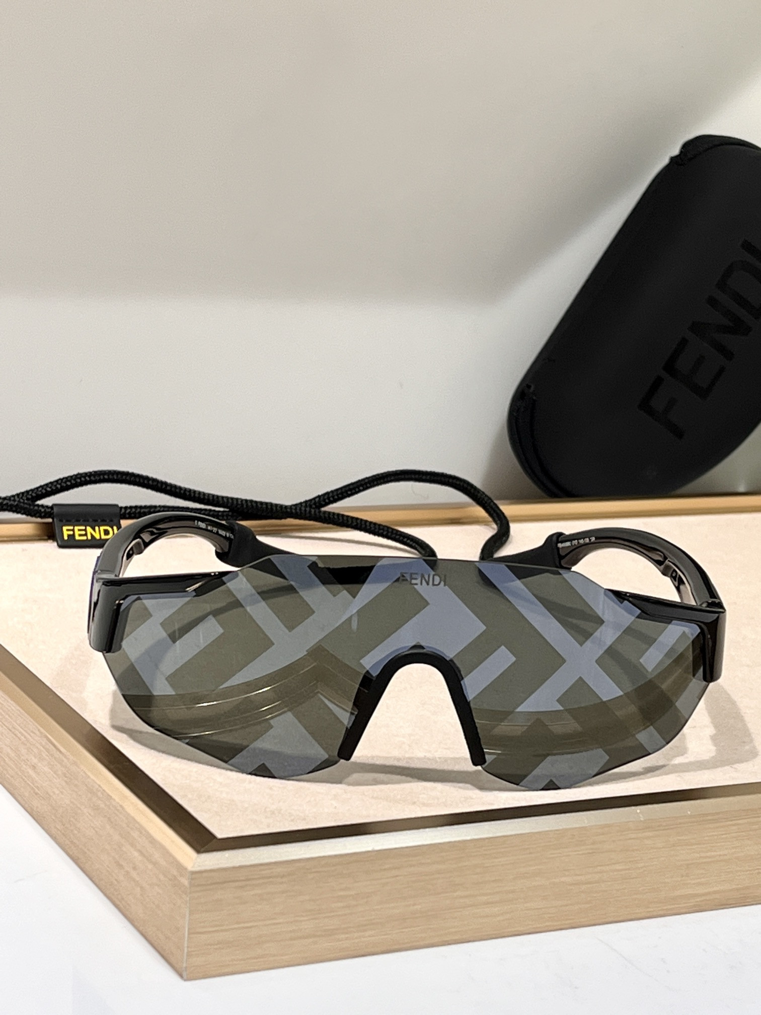 Fendi Glasses FF40088U 145-135 Sports rope