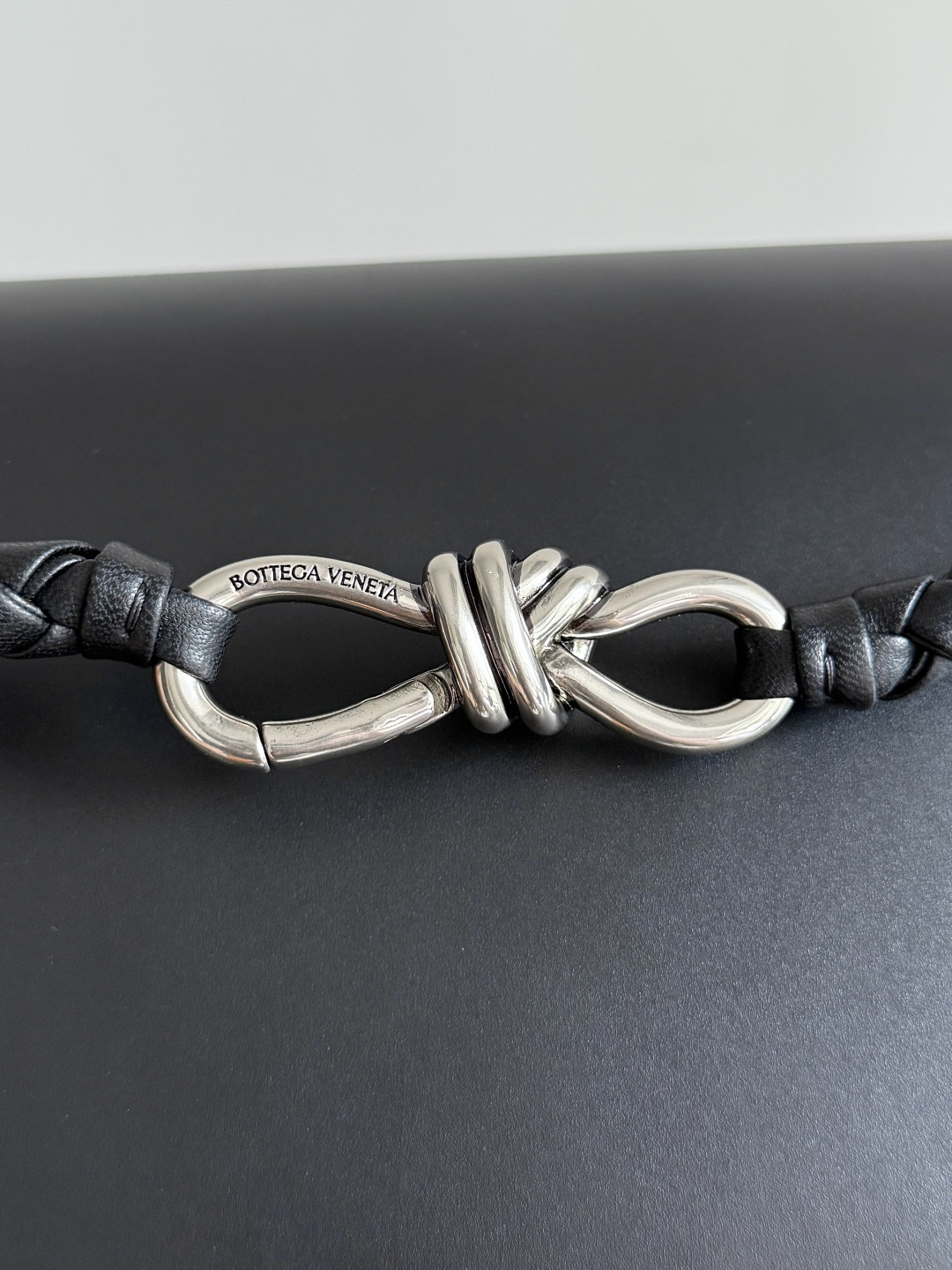 B0tt*ga Ven*ta Medium Andiamo Messenger 37x26x13cm