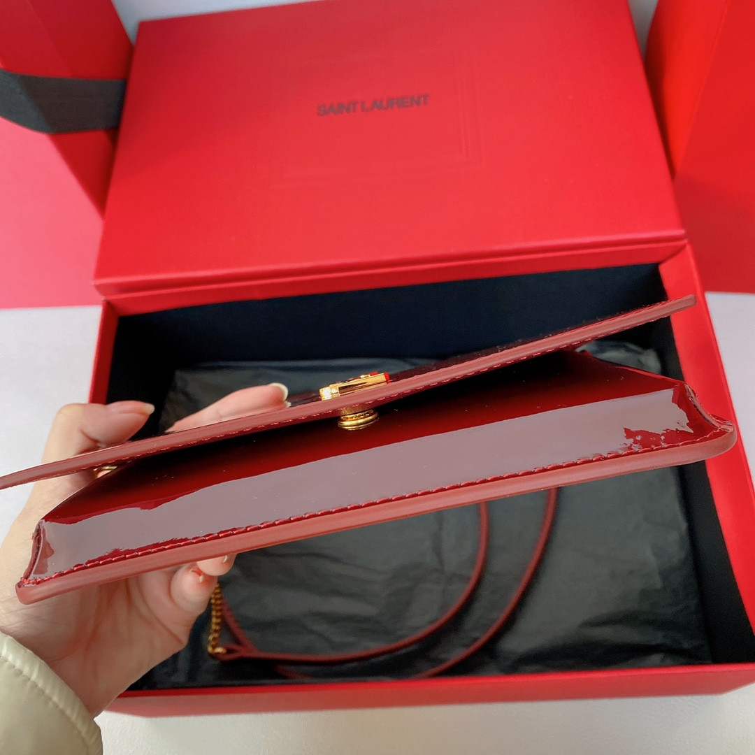 Y51 Monogram phone holder with strap (patent leather) 18 x 11 x 2.5 CM