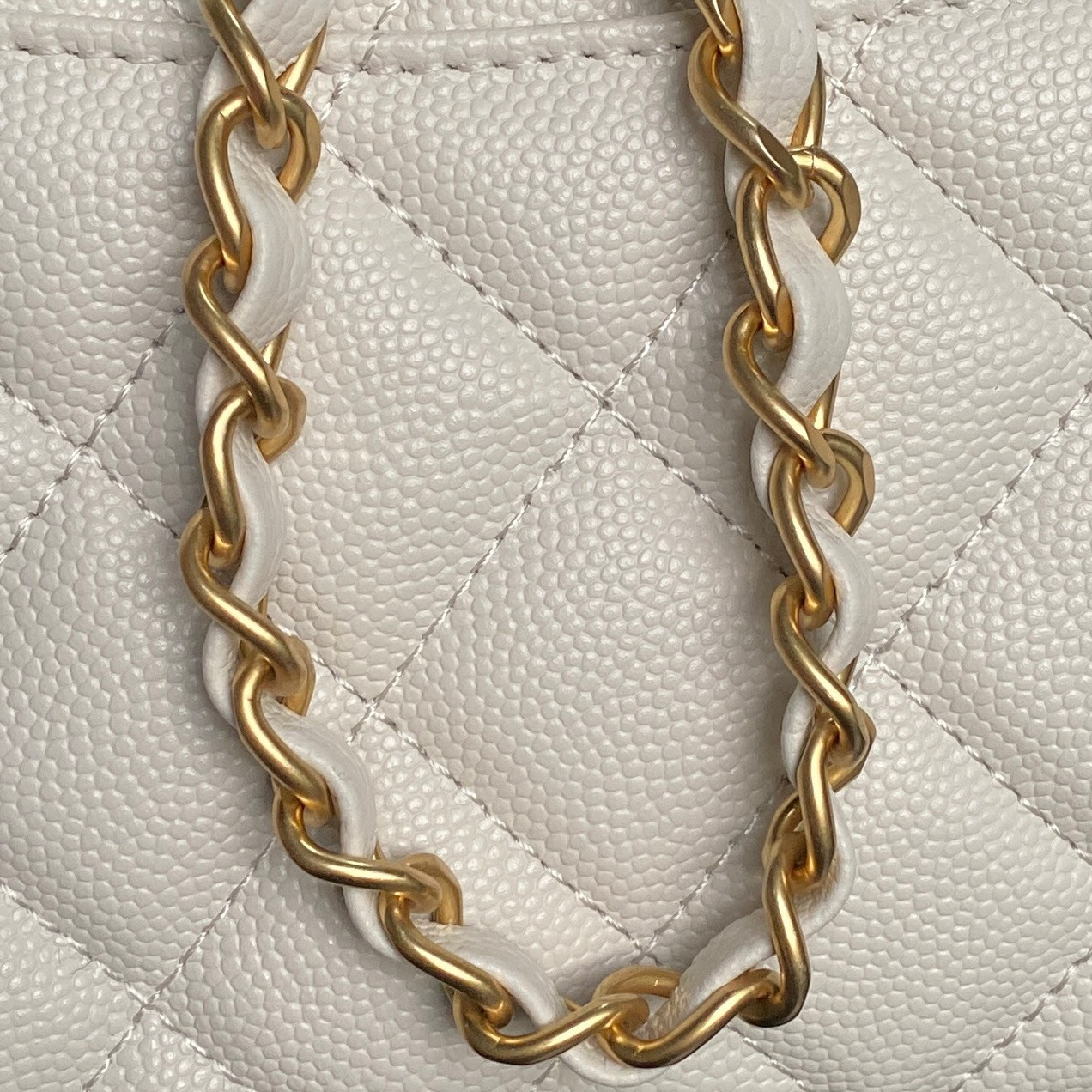 Ch**el Flap Handbag AS5239 18×13×5.5cm