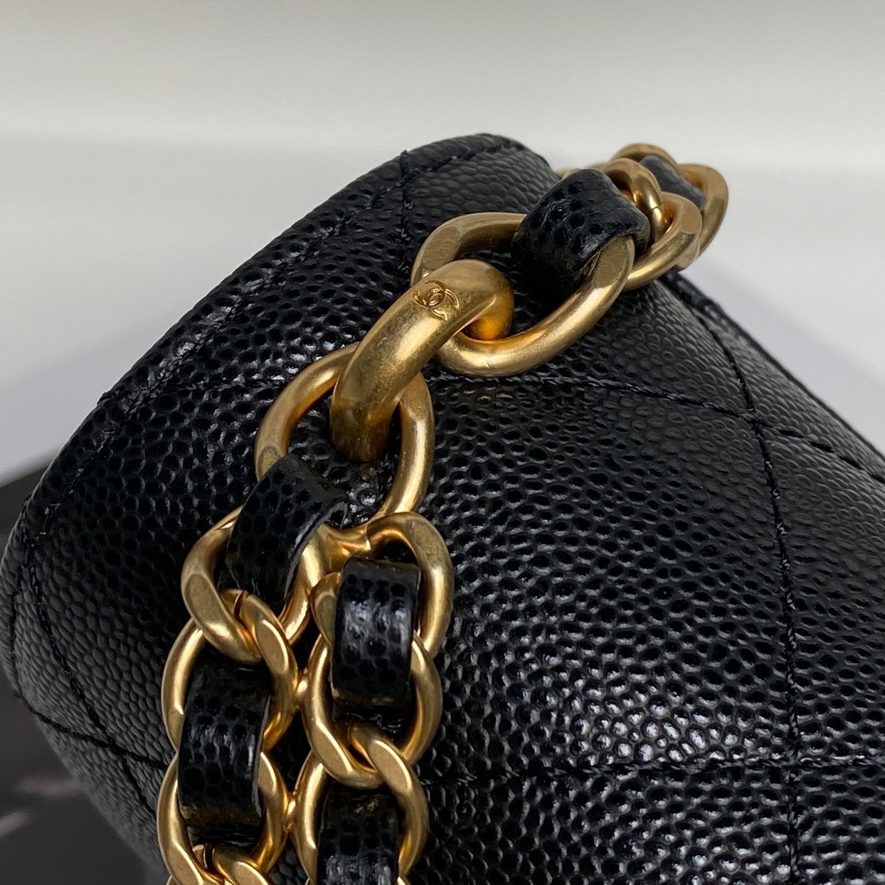 Ch**el Flap Handbag AS5239 18×13×5.5cm