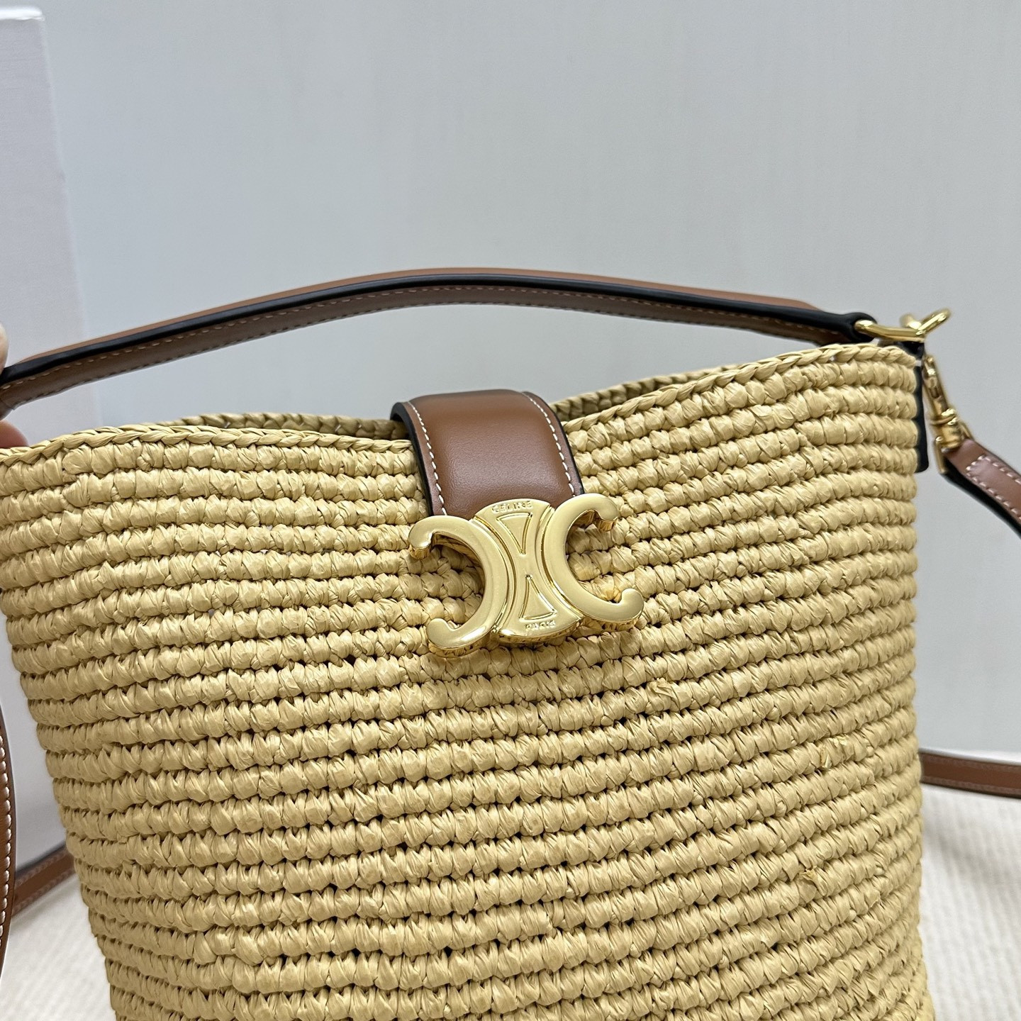 Ce1i*e MINI BUCKET L0visE IN RAFFIA 13.5x16x10cm