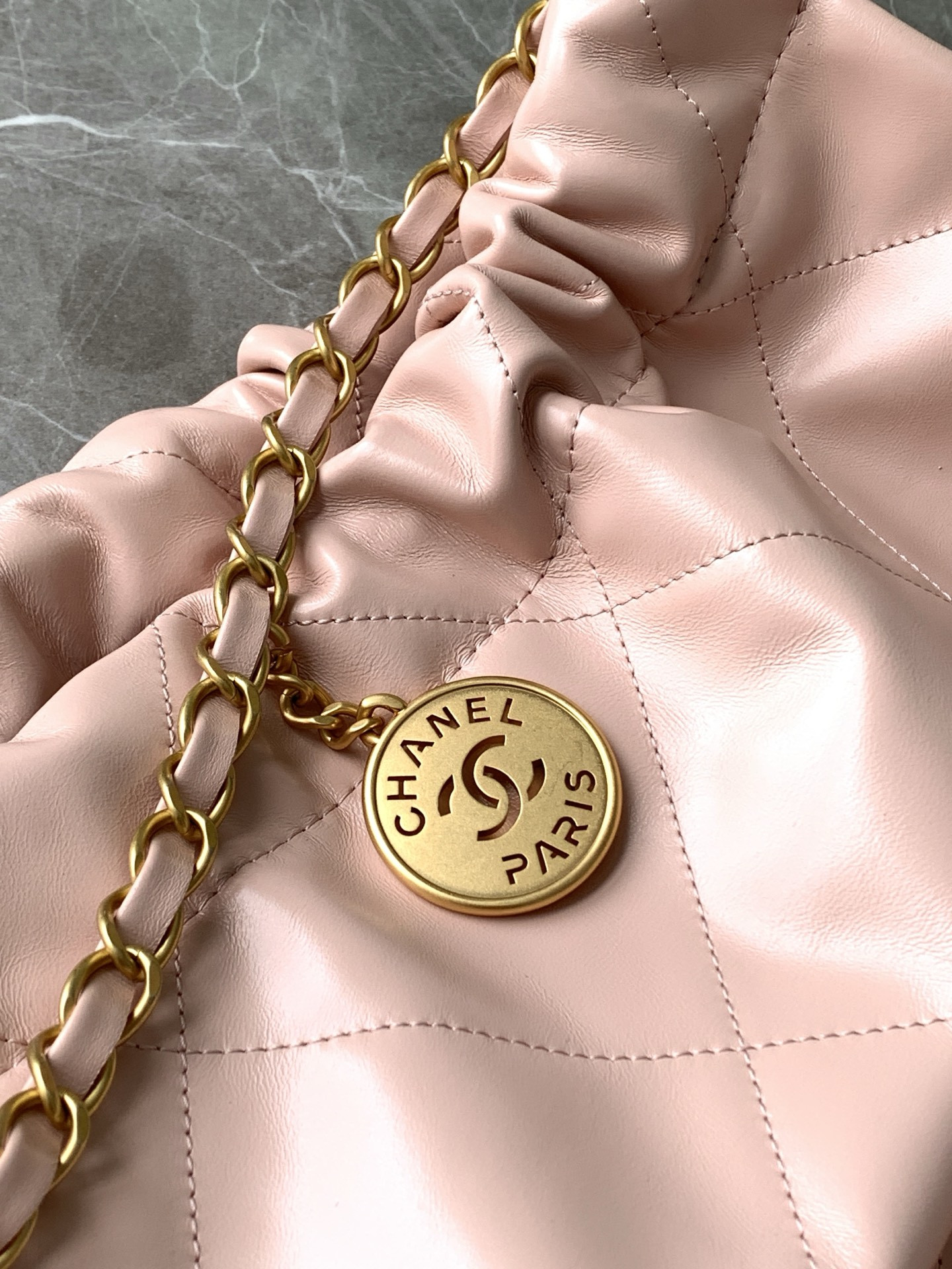 Ch**el 22 HANDBAG AS3261 39×42×8 cm