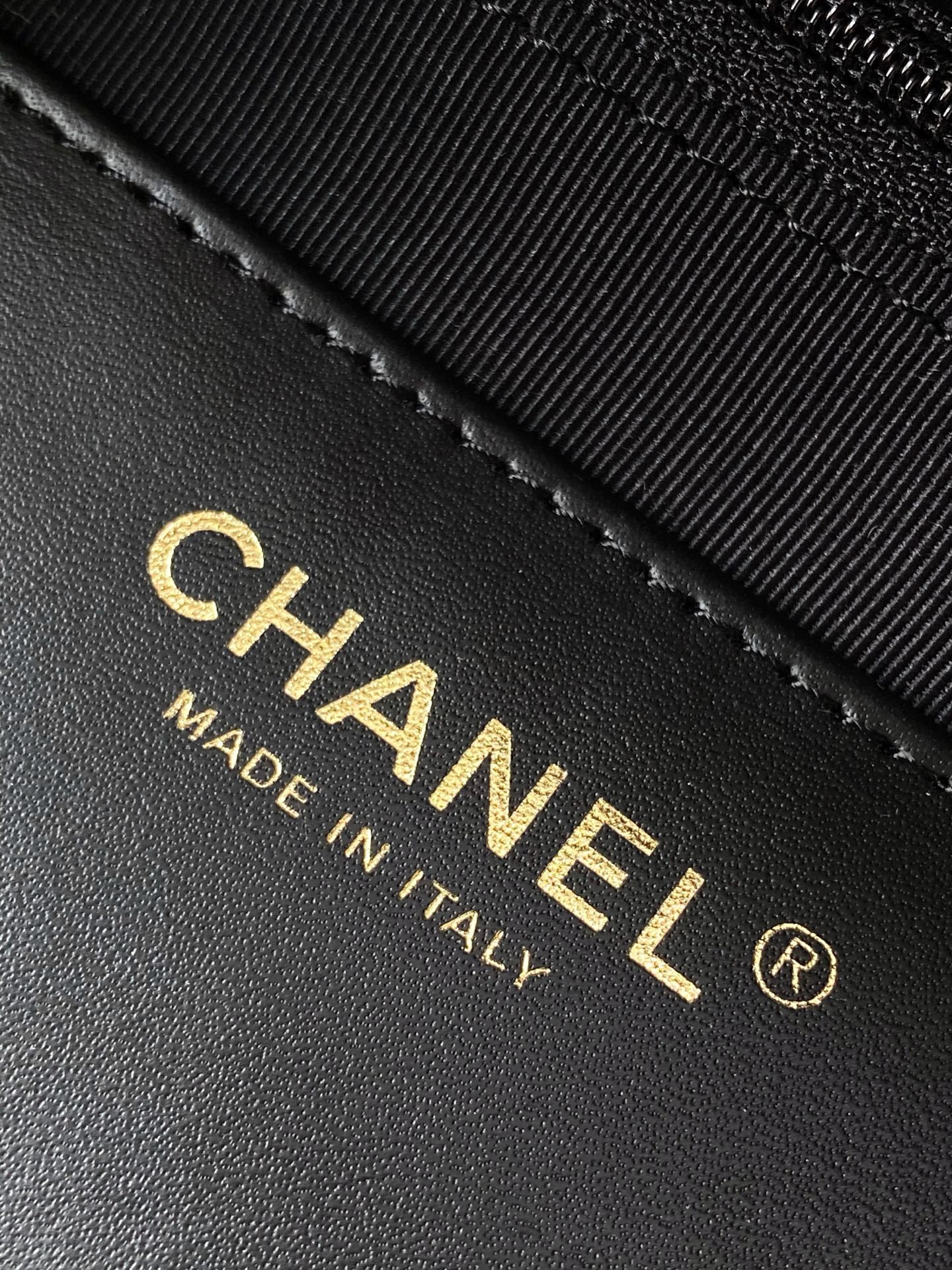 Ch**el 25P HOBO Bag 25x20x13cm