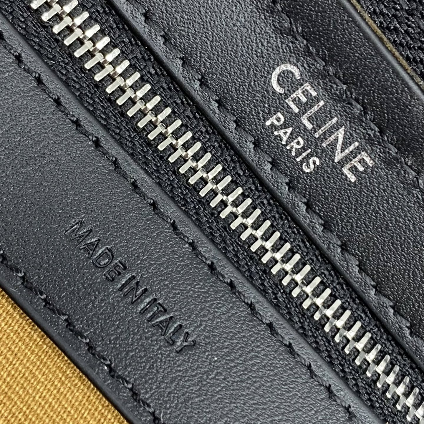 Ce1i*e LARGE BOSTON in Triomphe Canvas & calfskin 33x20x24cm