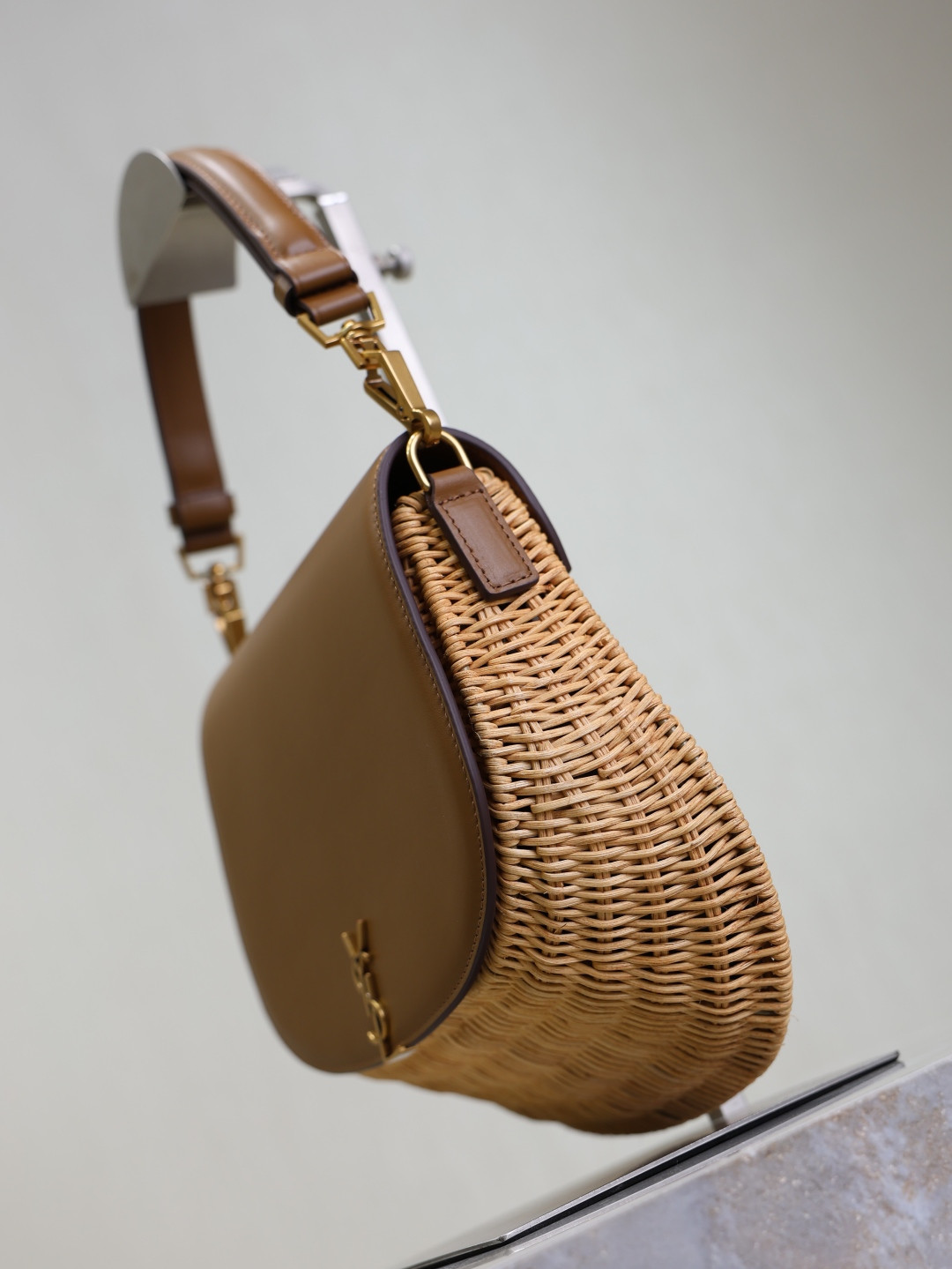 Y51 Mini VOLTAIRE top handle bag in osier 20x22x7.5cm