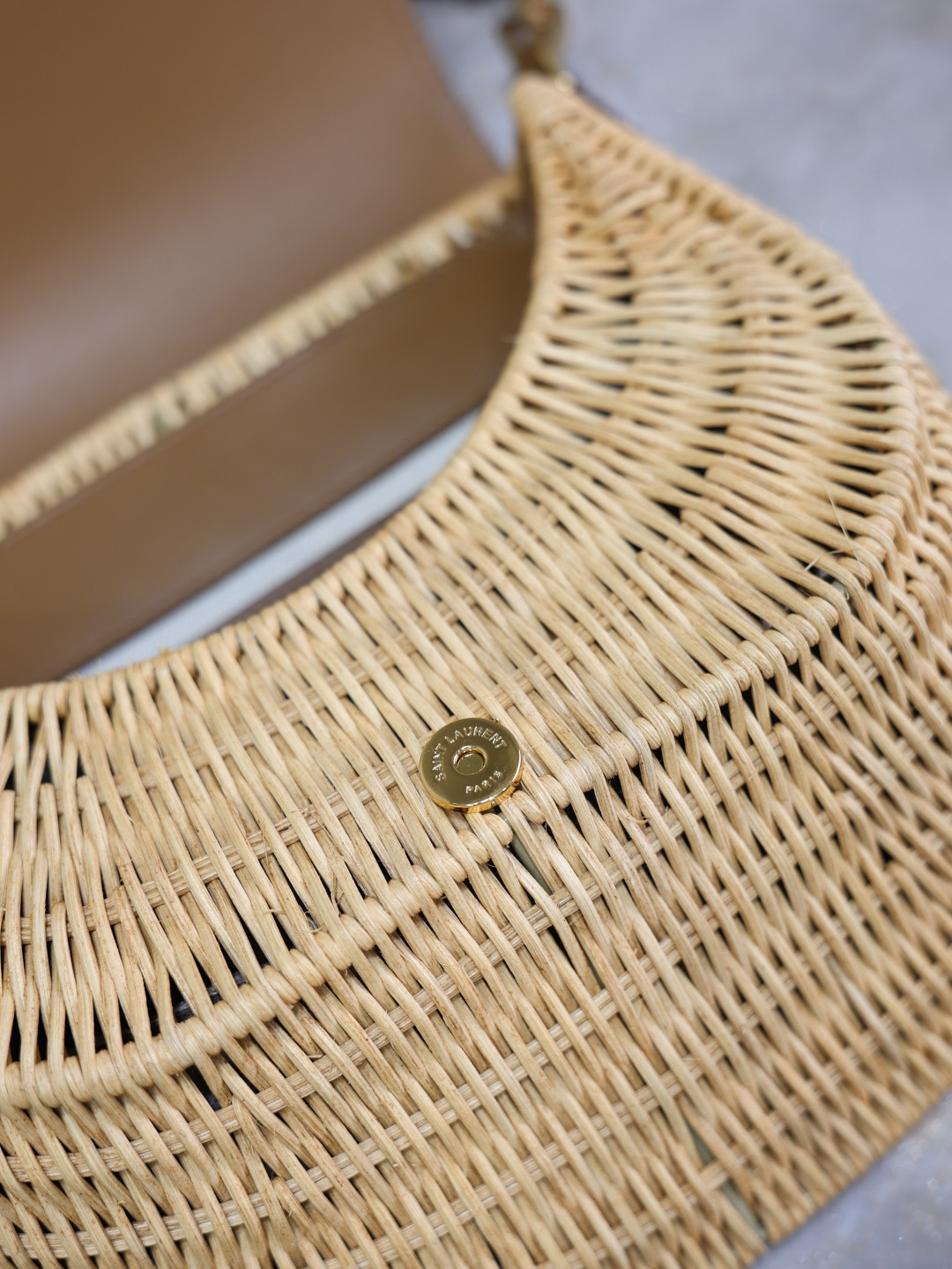 Y51 Mini VOLTAIRE top handle bag in osier 20x22x7.5cm