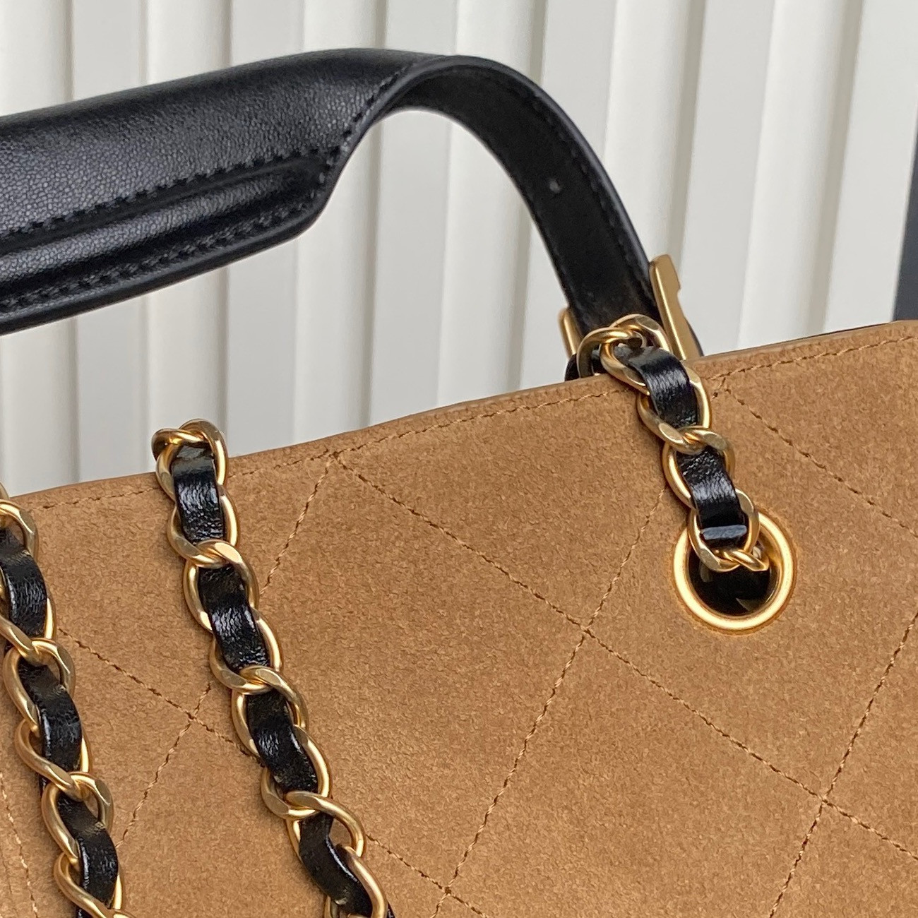 Ch**el Small Shopping Bag AS5634 24x36x14cm