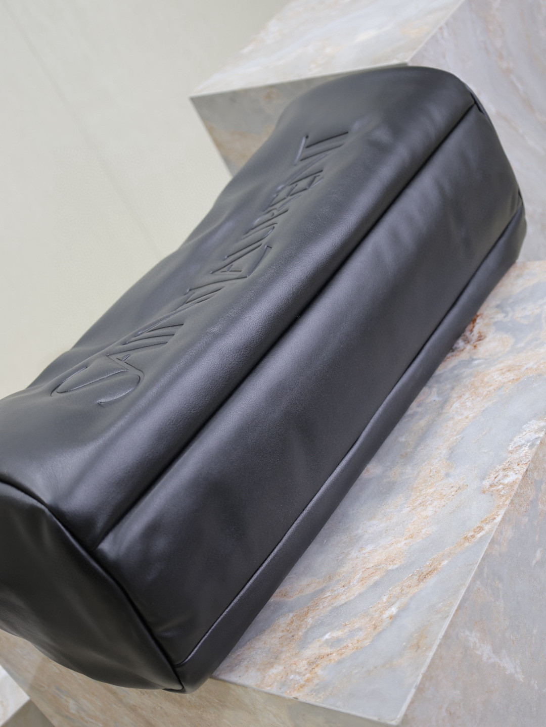 Y51 Sa1nt Lau*nt duffle in lambskin 53x24x22cm